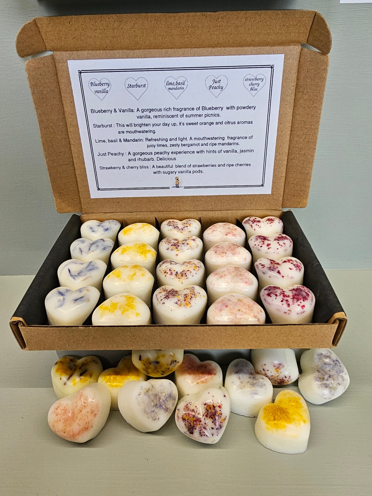 Summer fruits Collection of 20 heart wax melts in gift box