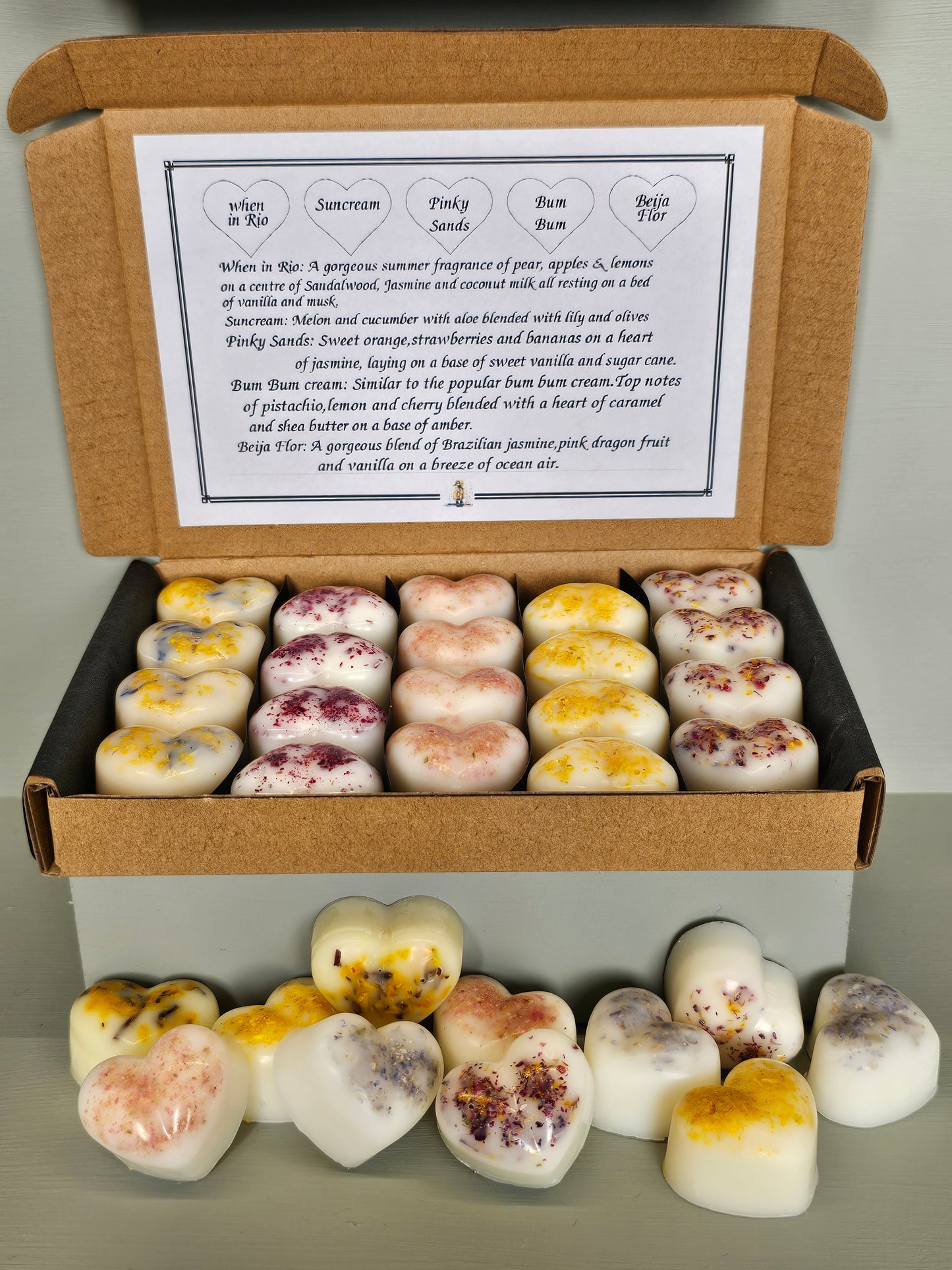 Summer Holiday Collection of 20 heart wax melts in gift box