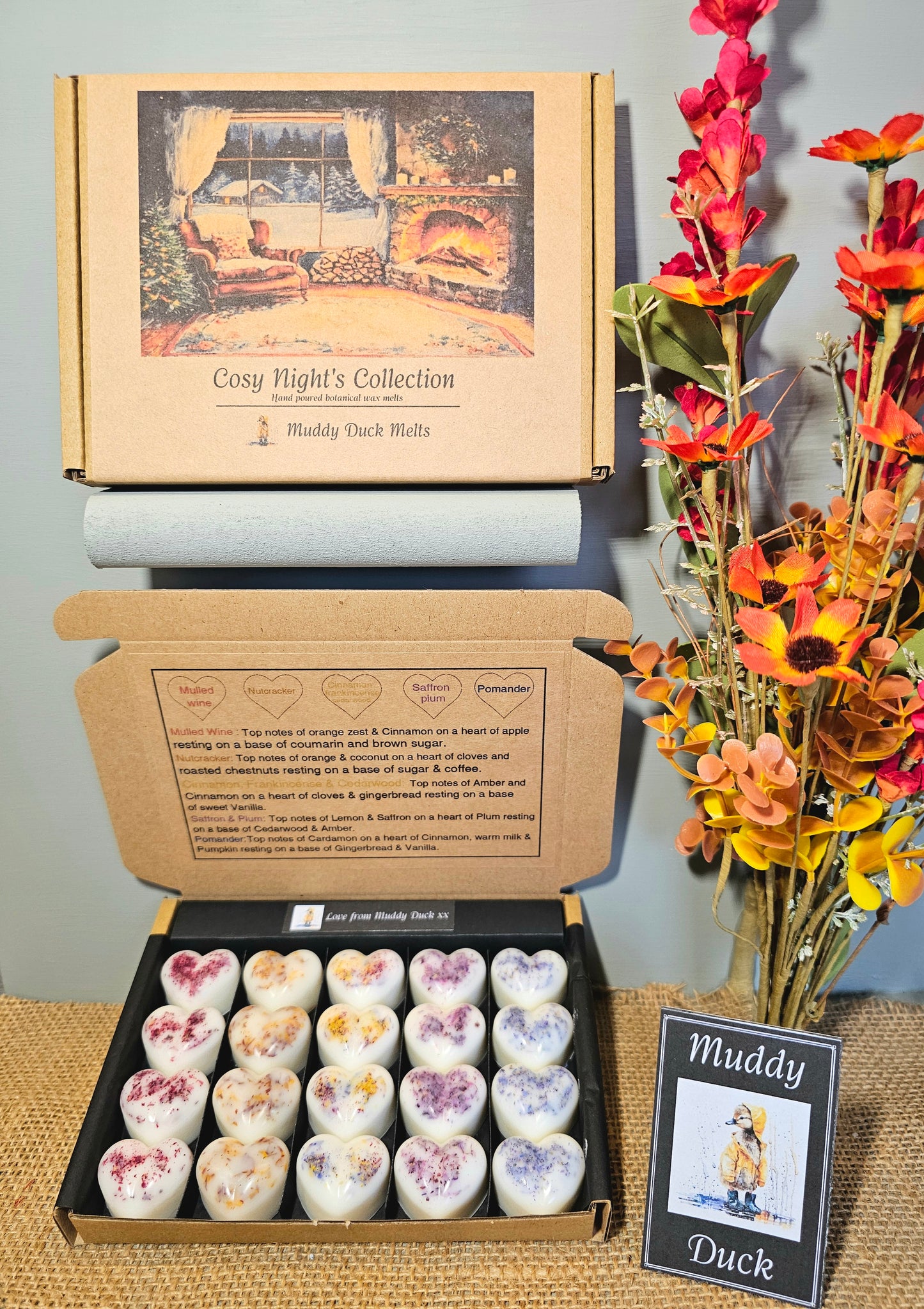Cosy Night's collection of 20 wax melts in a gift box
