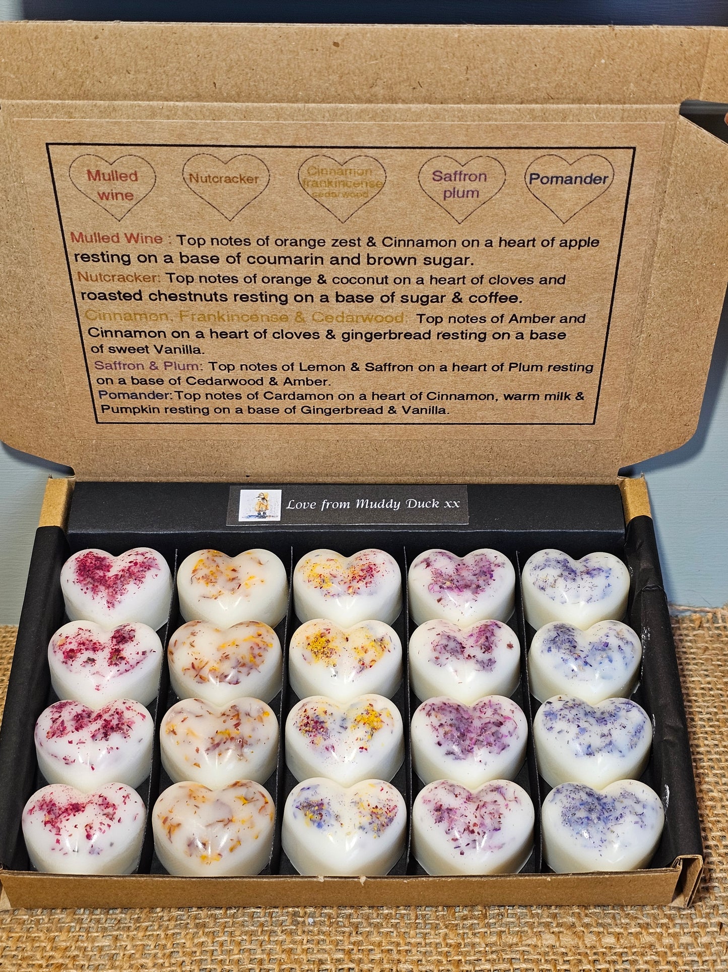 Cosy Night's collection of 20 wax melts in a gift box